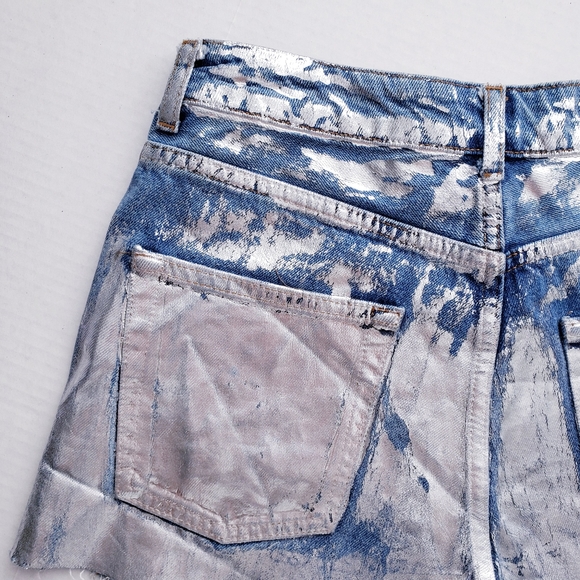 Topshop Moto Metallic Paint Cutoff Mom Shorts - Picture 7 of 9